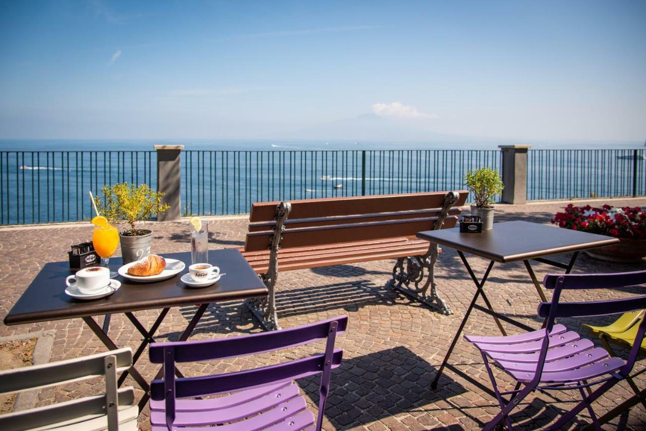 Suite Villa Comunale 소렌토 외부 사진